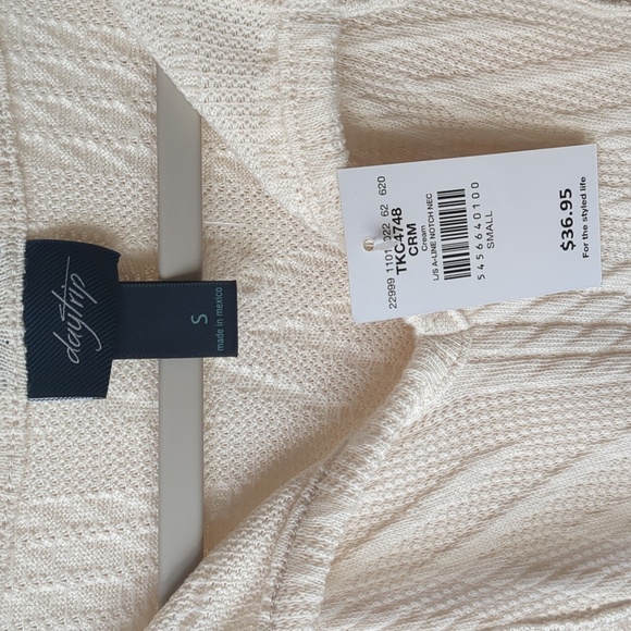 Daytrip Cable Knit Top - Picture 2 of 5